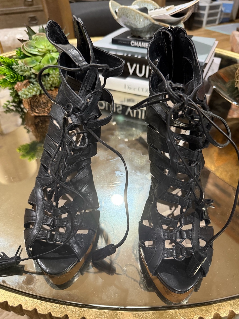 Vince Camuto size 8 1/2 zip up black leather tie up booties